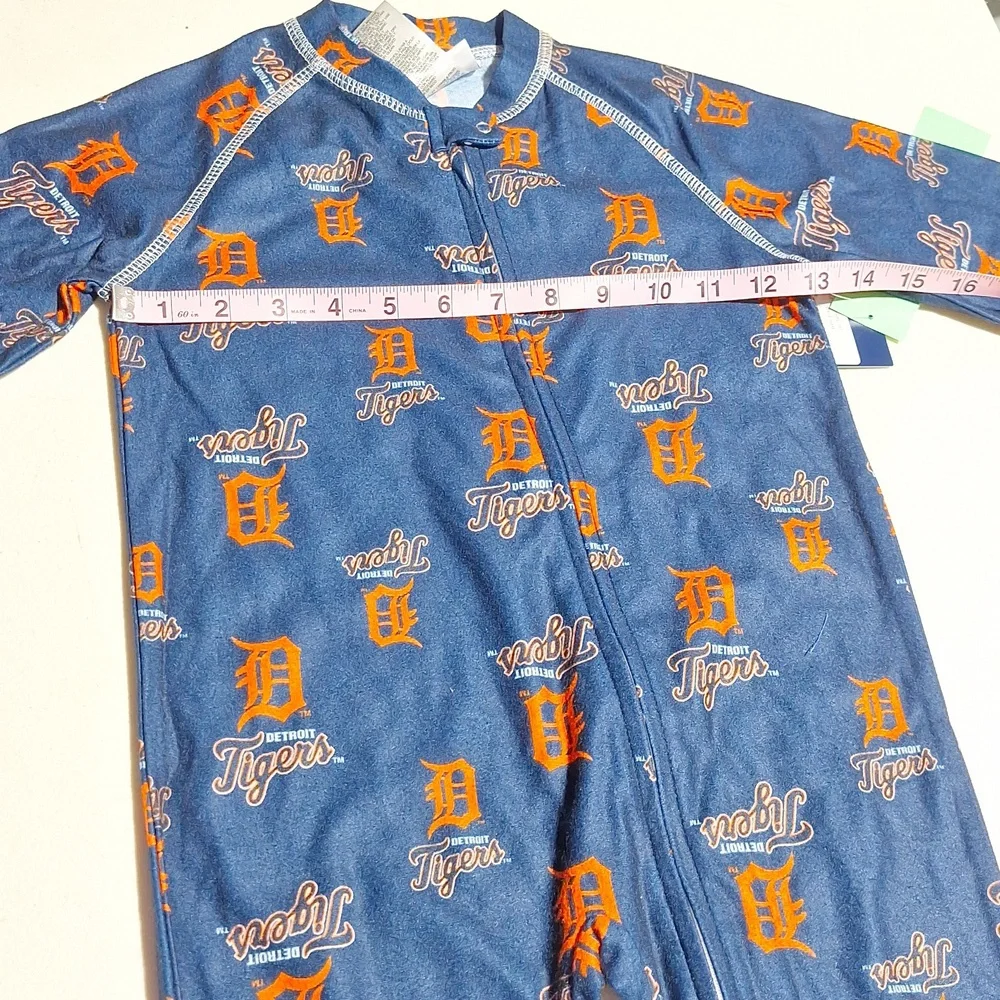 Genuine Merchandise Detroit Tigers Sleepwear/Romper 3T - Picture 13 of 15
